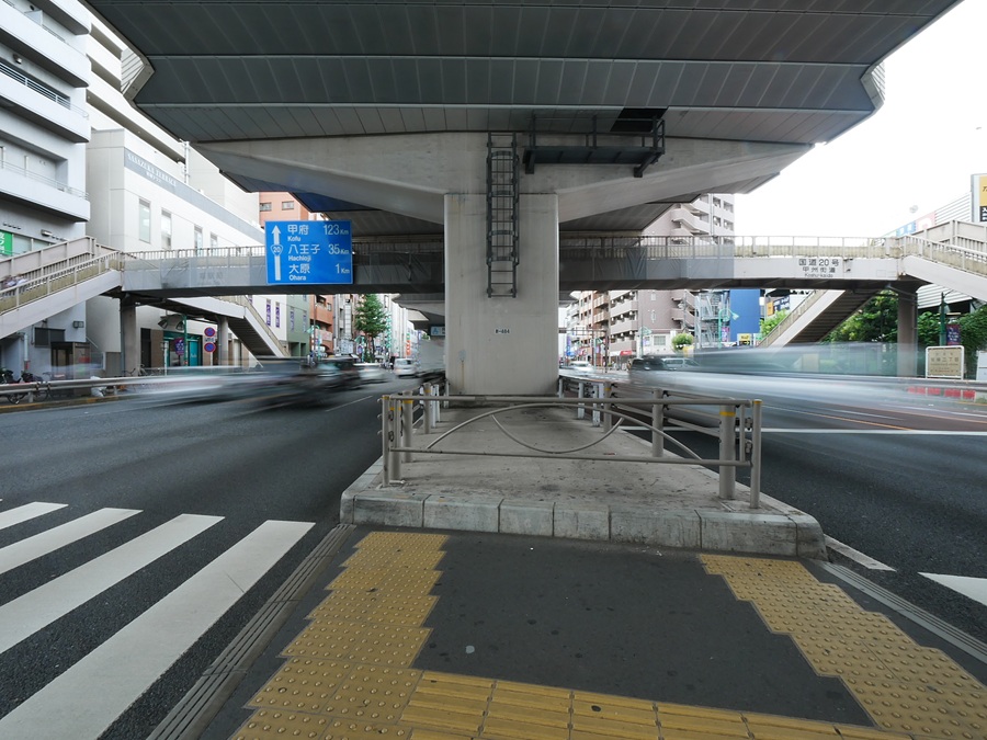 初台周辺の街並み